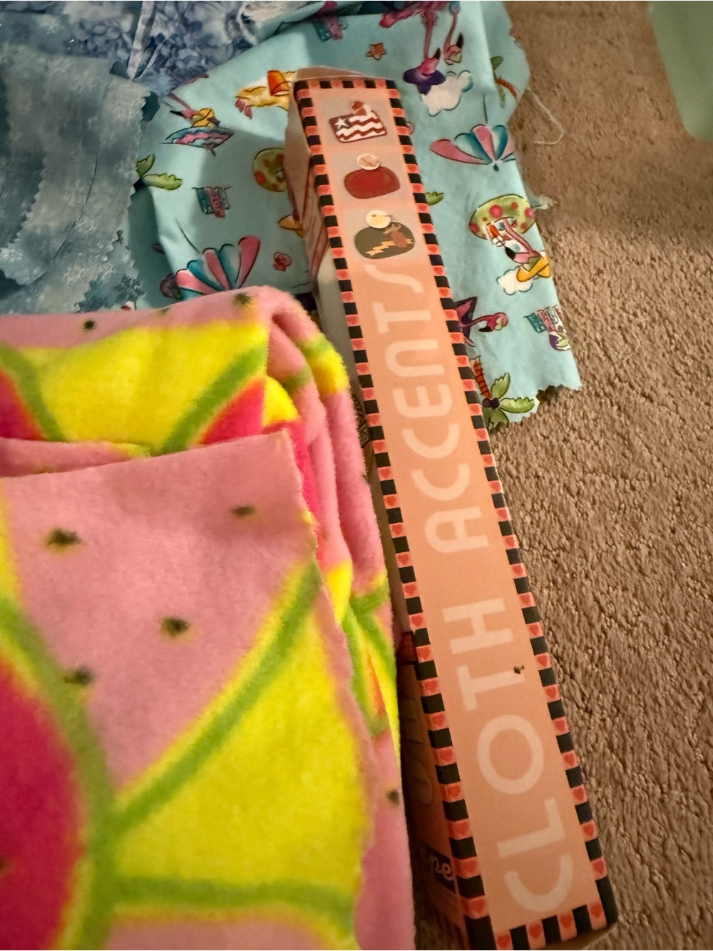Lot of Assorted Fabric Scraps | Arts & Crafts Supplies - Picture 8 of 9